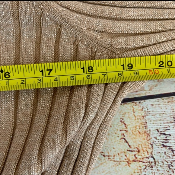 Chico’s Cold Shoulder Color Block Sweater Medium - Picture 5 of 7